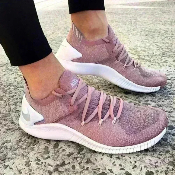 Nike Free TR Flyknit 3 LM Smokey Mauve  Breathable Woman Purple Brown size 9 - Picture 1 of 7